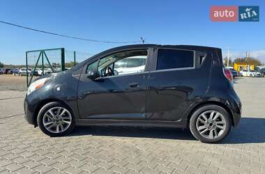 Хетчбек Chevrolet Spark 2014 в 