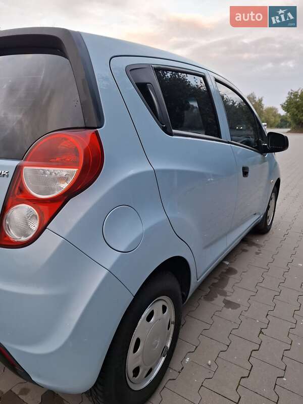 Хетчбек Chevrolet Spark 2015 в Білій Церкві