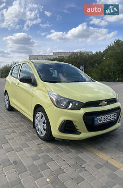 Хэтчбек Chevrolet Spark 2017 в Кропивницком