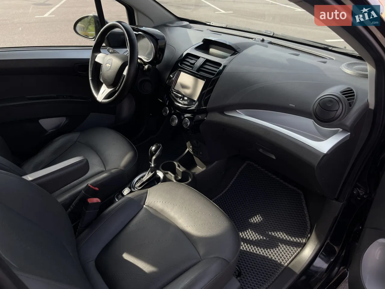2016 Chevrolet Spark - мініатюра 41