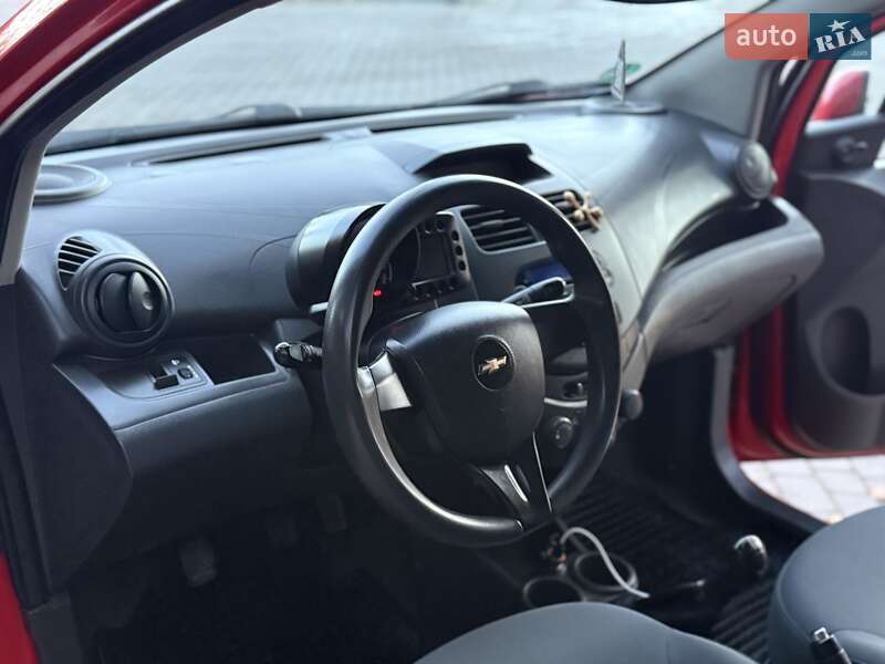 Хетчбек Chevrolet Spark 2011 в Львові фото 35 Хетчбек Chevrolet Spark 2011 в Львові