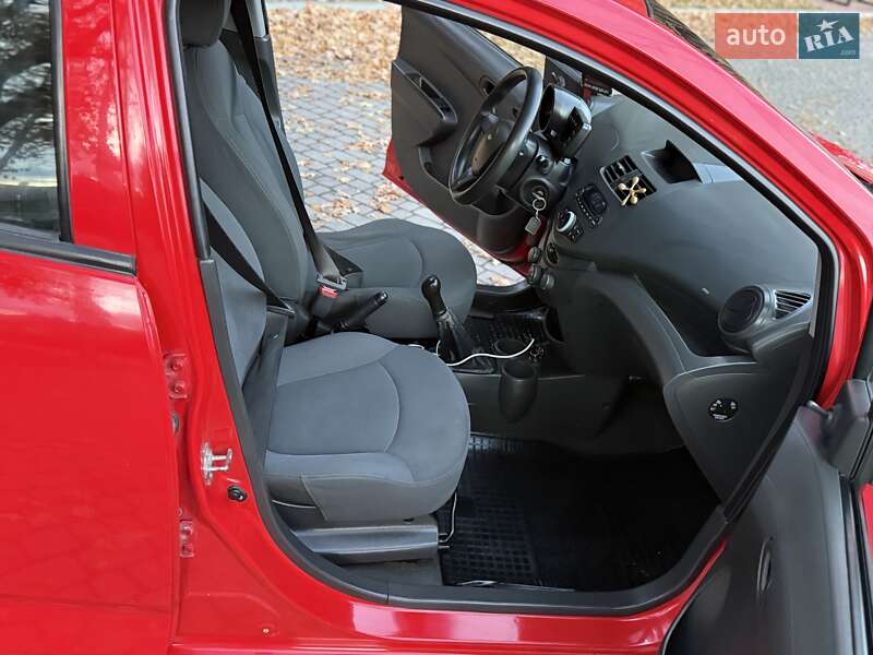 Хетчбек Chevrolet Spark 2011 в Львові фото 45 Хетчбек Chevrolet Spark 2011 в Львові