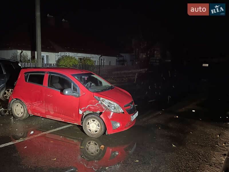 Chevrolet Spark 2012