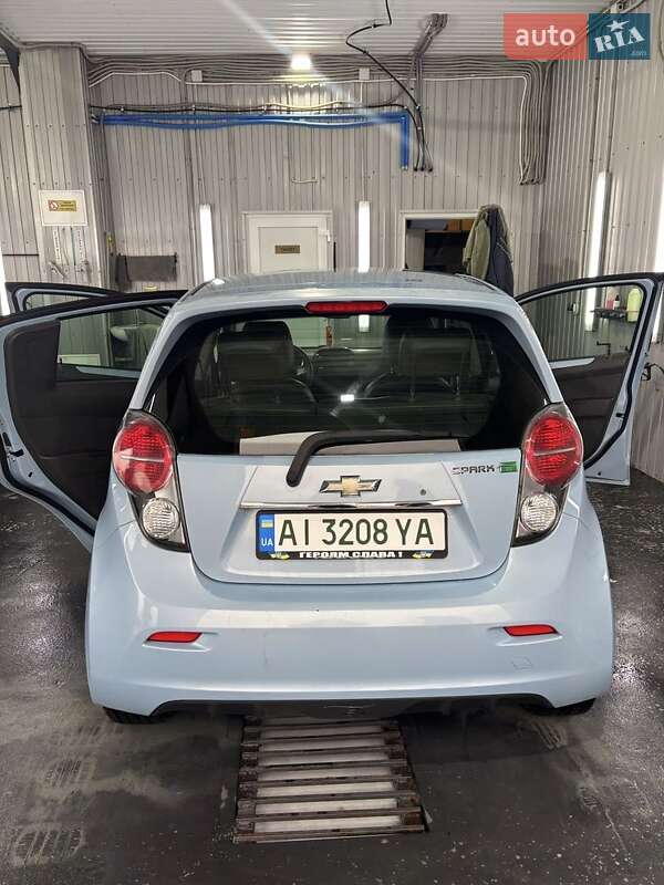 Хетчбек Chevrolet Spark 2015 в Броварах фото 6 Хетчбек Chevrolet Spark 2015 в Броварах