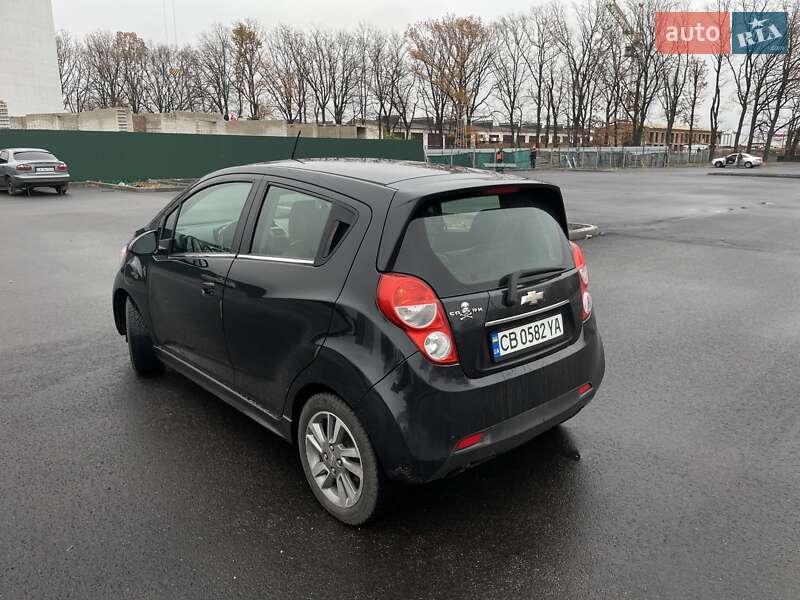 Хэтчбек Chevrolet Spark 2016 в Чернигове фото 6 Хэтчбек Chevrolet Spark 2016 в Чернигове