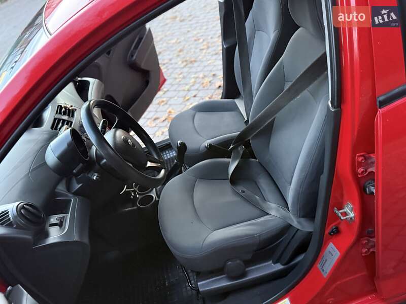 Хэтчбек Chevrolet Spark 2011 в Львове фото 39 Хэтчбек Chevrolet Spark 2011 в Львове