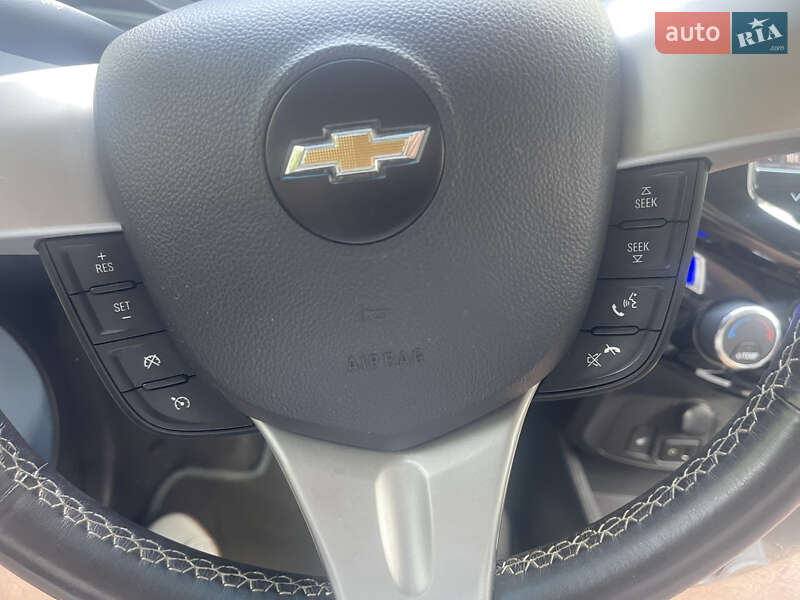 Хэтчбек Chevrolet Spark 2013 в Одессе
