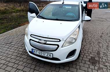 Хэтчбек Chevrolet Spark 2013 в Ивано-Франковске