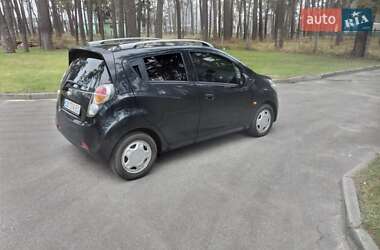 Хэтчбек Chevrolet Spark 2011 в Чернигове