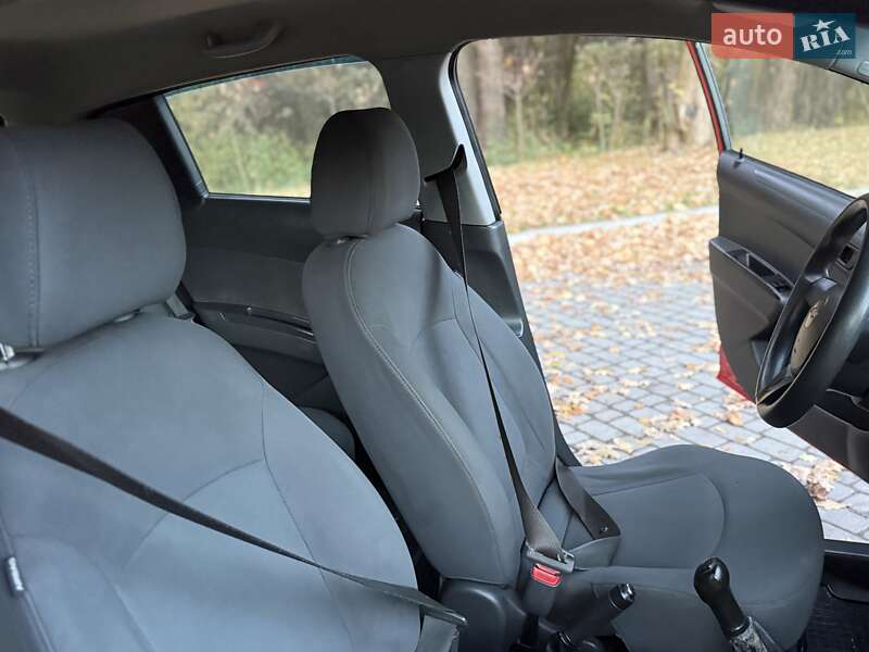 Хэтчбек Chevrolet Spark 2011 в Львове фото 47 Хэтчбек Chevrolet Spark 2011 в Львове