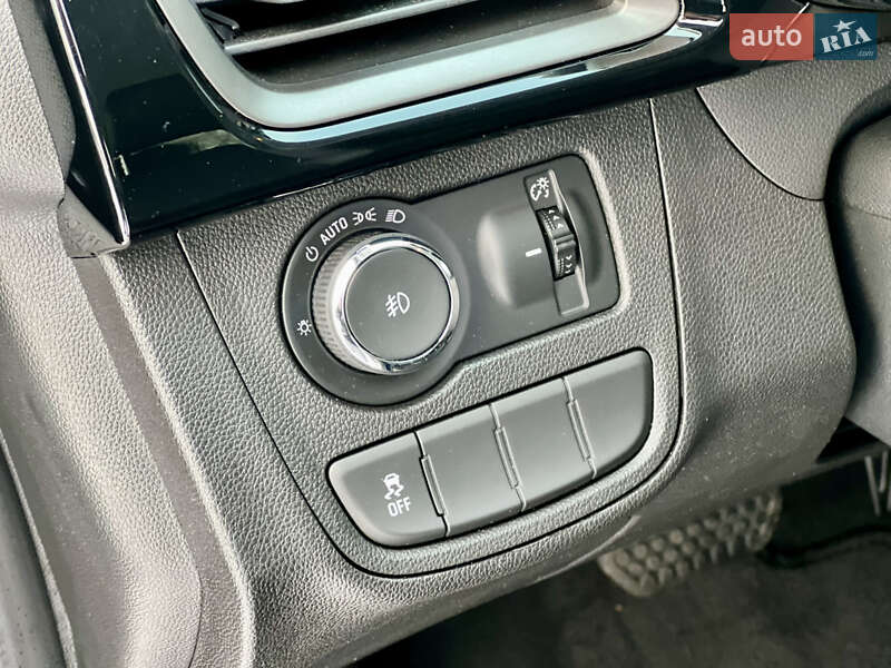 Позашляховик / Кросовер Chevrolet Spark 2020 в Горішніх Плавнях фото 21 Позашляховик / Кросовер Chevrolet Spark 2020 в Горішніх Плавнях