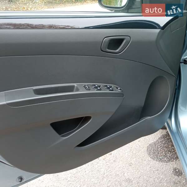 Хэтчбек Chevrolet Spark 2021 в Знаменке фото 24 Хэтчбек Chevrolet Spark 2021 в Знаменке