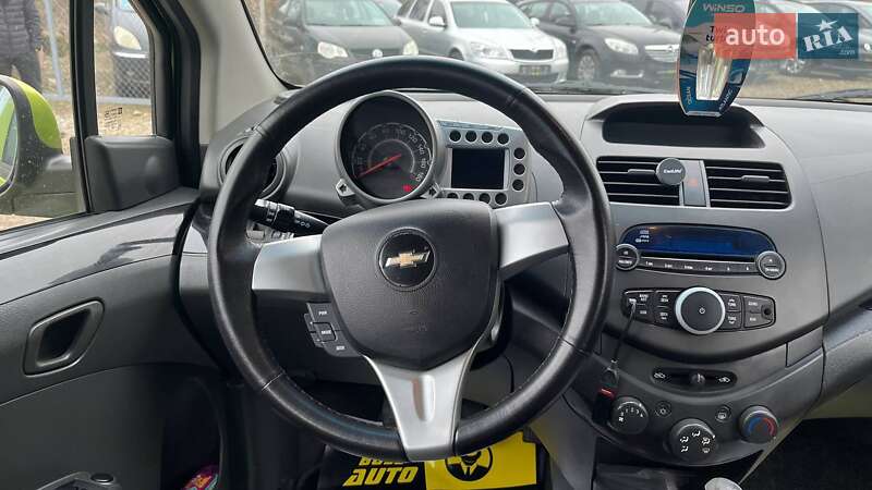 Хэтчбек Chevrolet Spark 2010 в Стрые