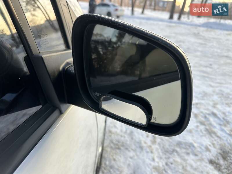 Хэтчбек Chevrolet Spark 2012 в Нетешине