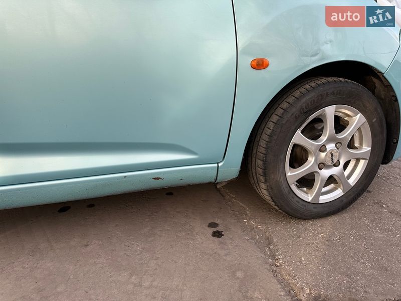 Хэтчбек Chevrolet Spark 2010 в Павлограде фото 17 Хэтчбек Chevrolet Spark 2010 в Павлограде