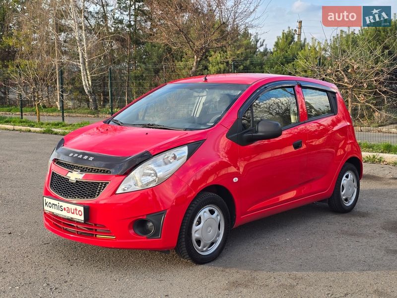 Хэтчбек Chevrolet Spark 2012 в Хмельницком