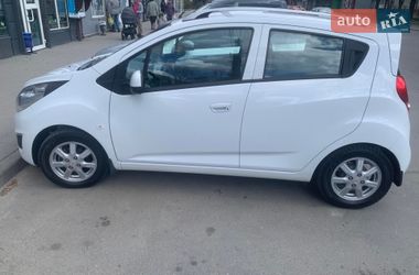 Хетчбек Chevrolet Spark 2021 в Львові