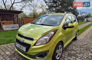 Хетчбек Chevrolet Spark 2013 в Коломиї