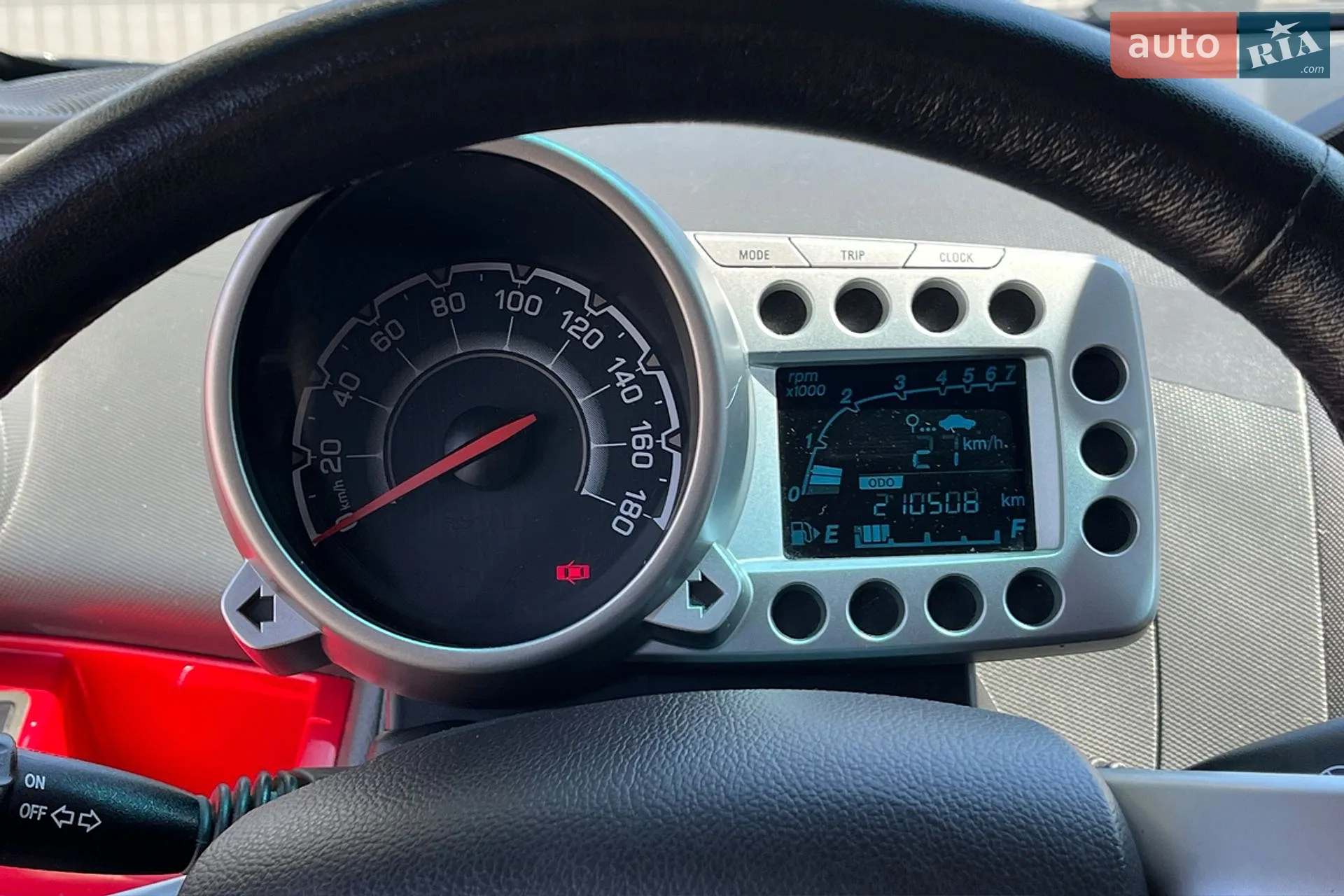 2011 Chevrolet Spark - мініатюра 16