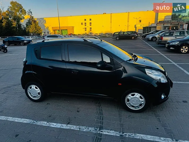 Chevrolet Spark 2011