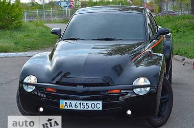 Кабриолет Chevrolet SSR 2004 в 