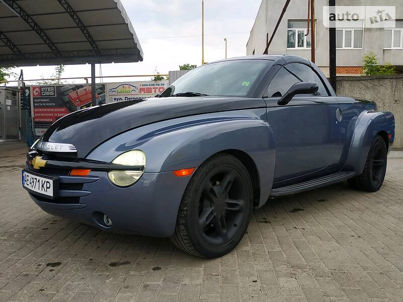 Пикап Chevrolet SSR 2005 в Сумах