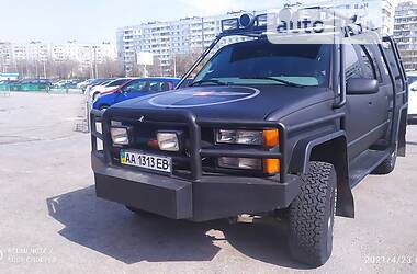 Универсал Chevrolet Suburban 1997 в Запорожье