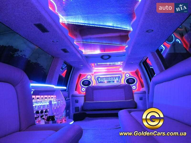 Позашляховик / Кросовер Chevrolet Suburban 1994 в Запоріжжі