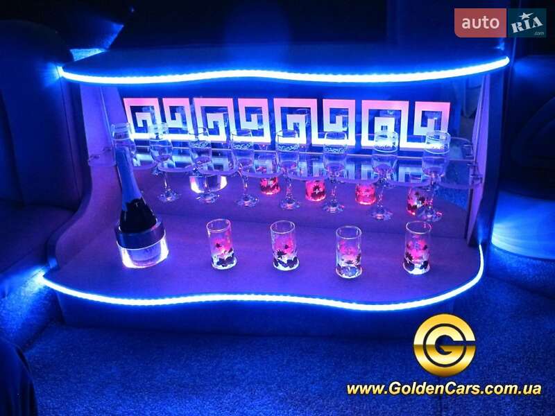 Позашляховик / Кросовер Chevrolet Suburban 1994 в Запоріжжі