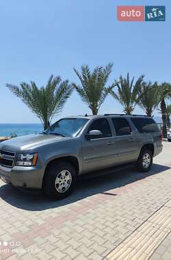 Позашляховик / Кросовер Chevrolet Suburban 2007 в 