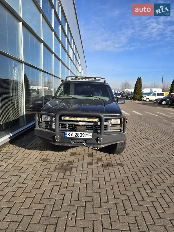 Chevrolet Suburban