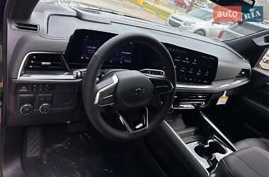Внедорожник / Кроссовер Chevrolet Suburban 2025 в 