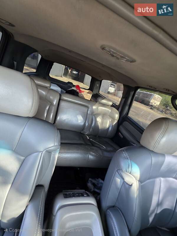 Позашляховик / Кросовер Chevrolet Suburban 2000 в Харкові