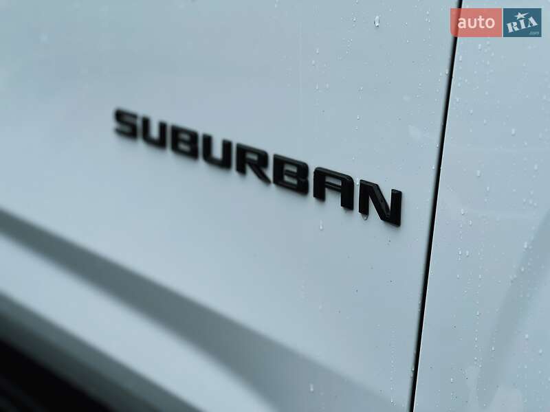 Позашляховик / Кросовер Chevrolet Suburban 2022 в Києві