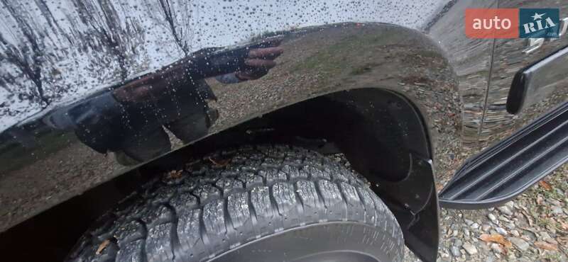 Позашляховик / Кросовер Chevrolet Suburban 2013 в Богородчанах