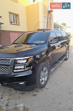 Внедорожник / Кроссовер Chevrolet Suburban 2017 в Ровно