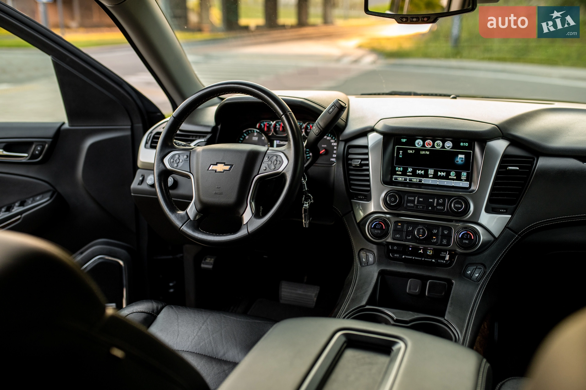 2018 Chevrolet Suburban - мініатюра 21