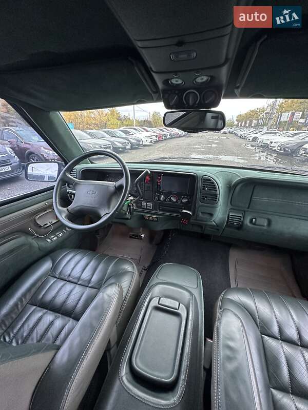 Внедорожник / Кроссовер Chevrolet Suburban 1997 в Белогородке фото 30 Внедорожник / Кроссовер Chevrolet Suburban 1997 в Белогородке
