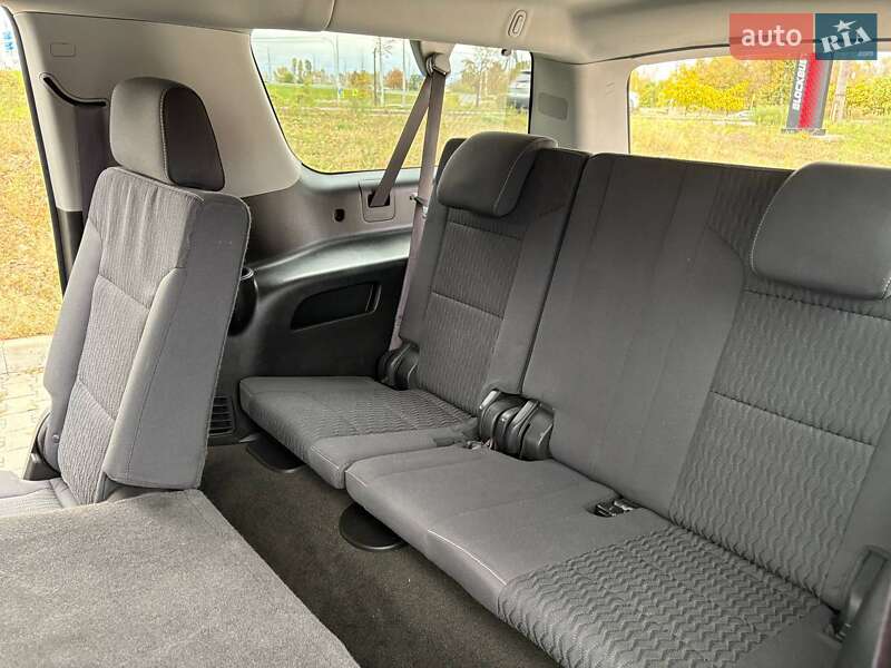 Внедорожник / Кроссовер Chevrolet Suburban 2016 в Киеве фото 26 Внедорожник / Кроссовер Chevrolet Suburban 2016 в Киеве