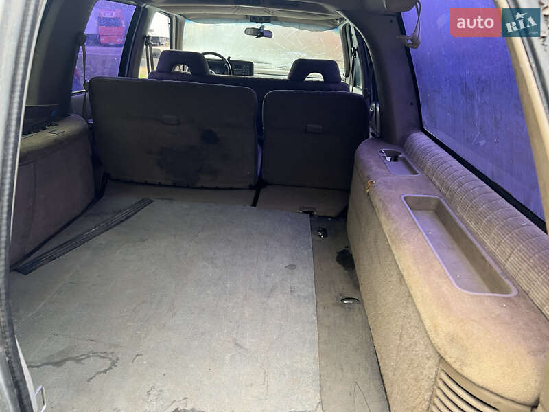 Внедорожник / Кроссовер Chevrolet Suburban 1992 в Козельце фото 10 Внедорожник / Кроссовер Chevrolet Suburban 1992 в Козельце