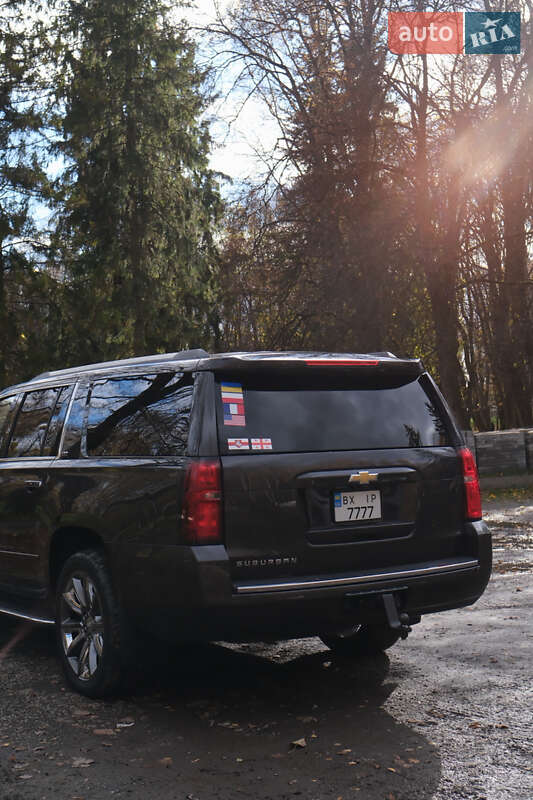 Позашляховик / Кросовер Chevrolet Suburban 2016 в Хмельницькому