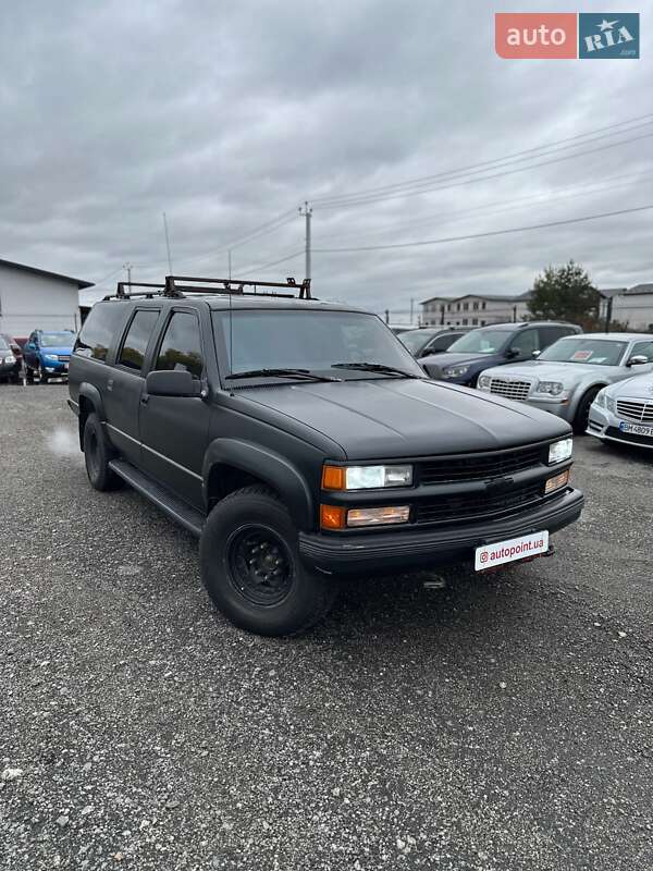 Внедорожник / Кроссовер Chevrolet Suburban 1997 в Белогородке