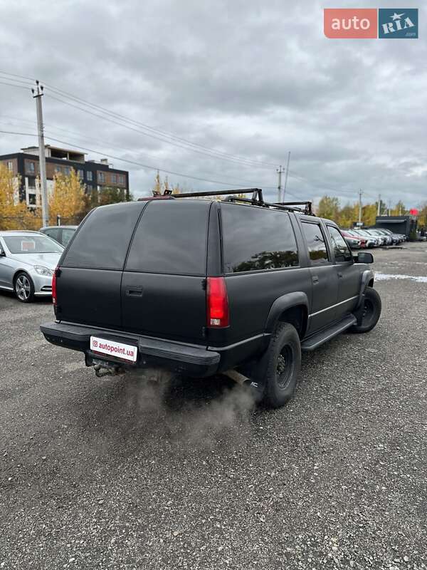 Внедорожник / Кроссовер Chevrolet Suburban 1997 в Белогородке