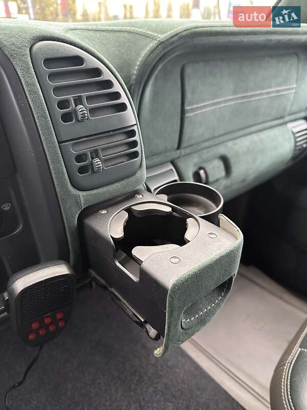 Внедорожник / Кроссовер Chevrolet Suburban 1997 в Белогородке