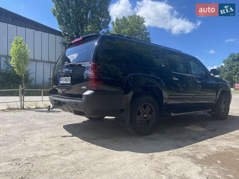 Внедорожник / Кроссовер Chevrolet Suburban 2007 в Виннице фото 6 Внедорожник / Кроссовер Chevrolet Suburban 2007 в Виннице
