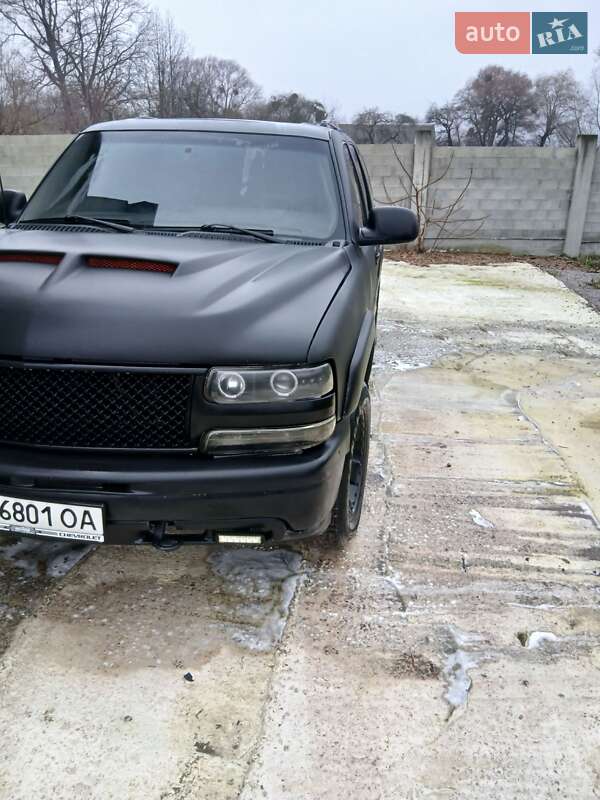 Внедорожник / Кроссовер Chevrolet Suburban 2000 в Львове фото 16 Внедорожник / Кроссовер Chevrolet Suburban 2000 в Львове