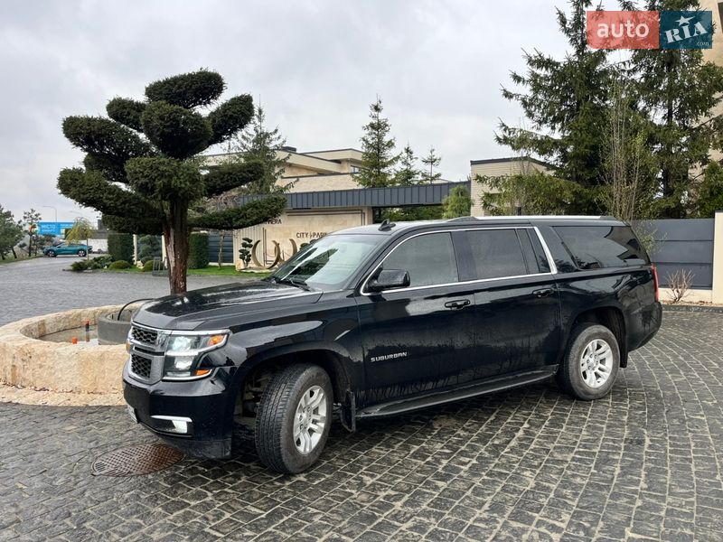 Chevrolet Suburban 2016