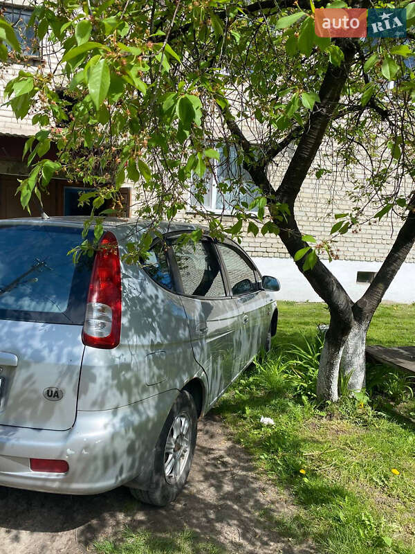 Минивэн Chevrolet Tacuma 2005 в Ратным