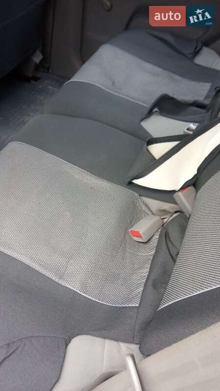 Універсал Chevrolet Tacuma 2005 в Полонному