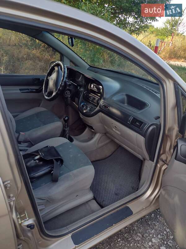 Универсал Chevrolet Tacuma 2005 в Днепре